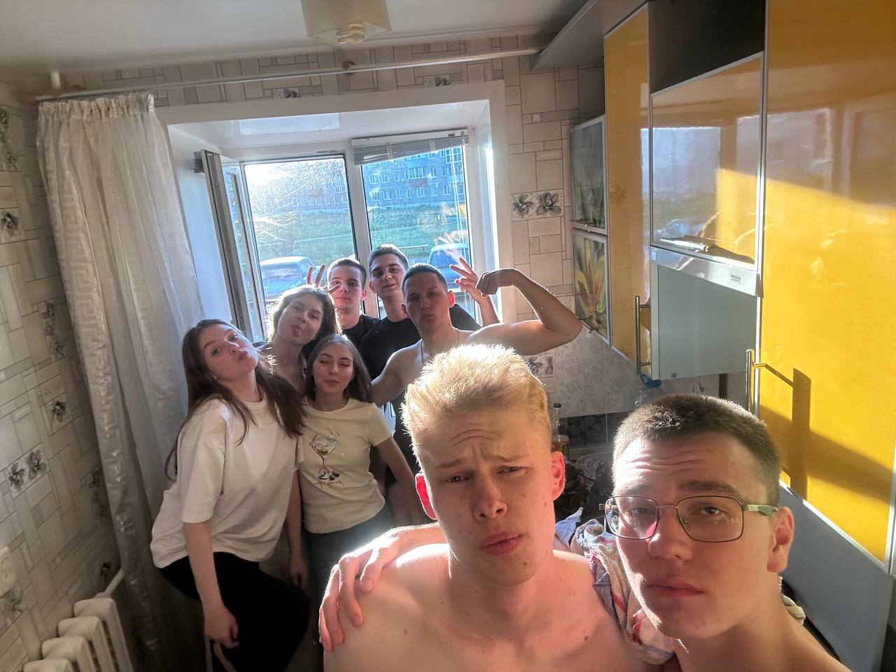 На лавочке 2025